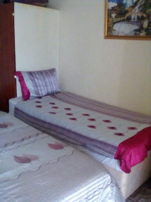 Guest House Macauly Johannesburgo Exterior foto